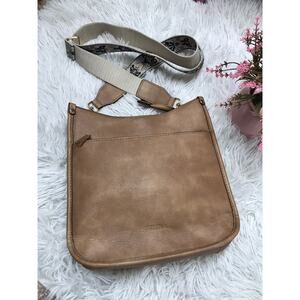 Telena Crossbody Purse for Women Medium Crossbody Bags Trendy Vegan Leather